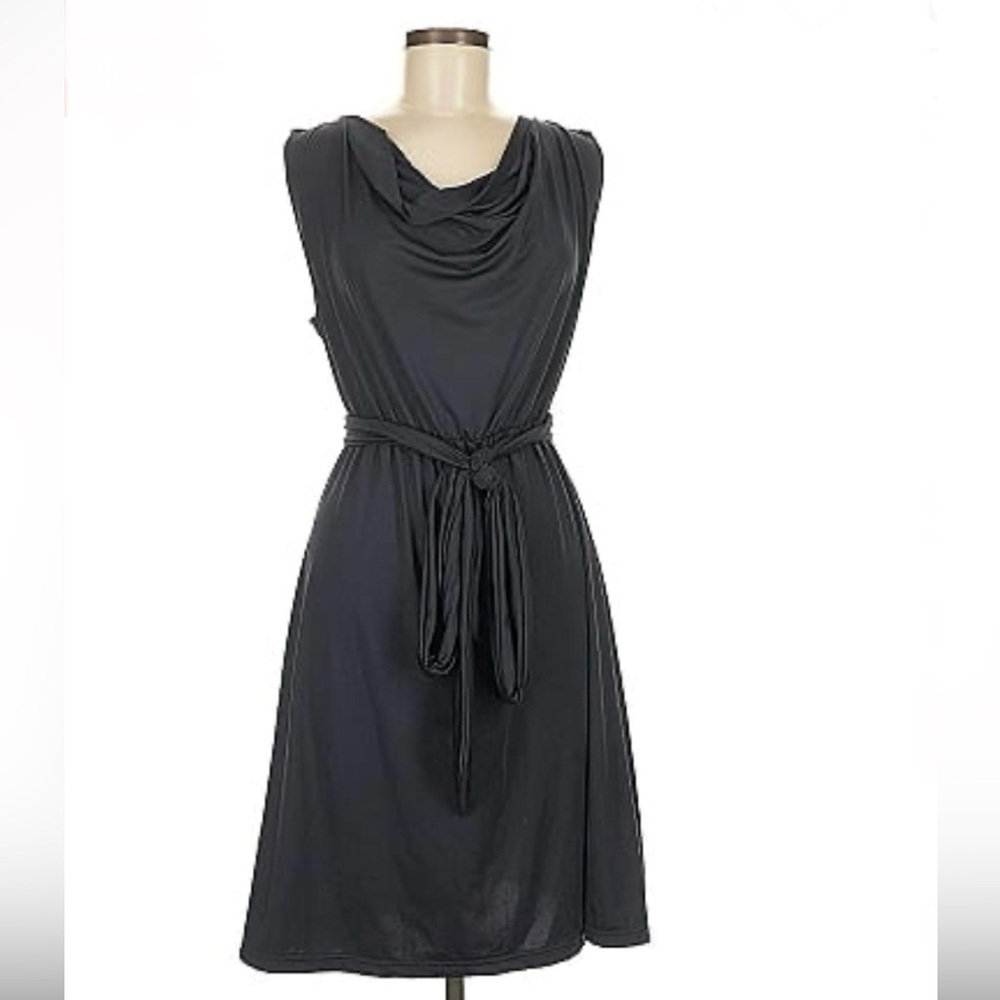 Carla Mink Navy Elegantly Draped lightweight dress with tie belt - Med